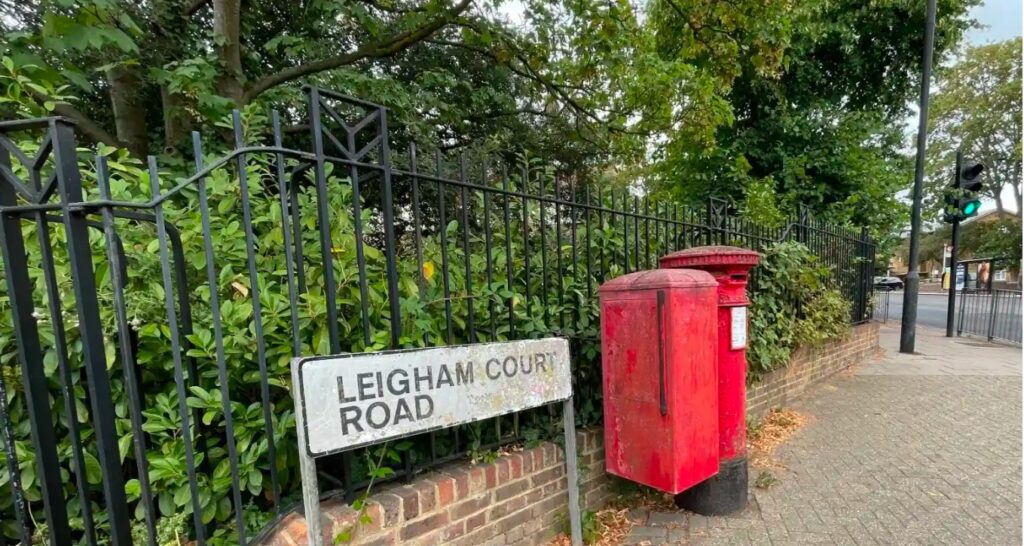 Leigham Court Road ~ a Hyper Local Hike